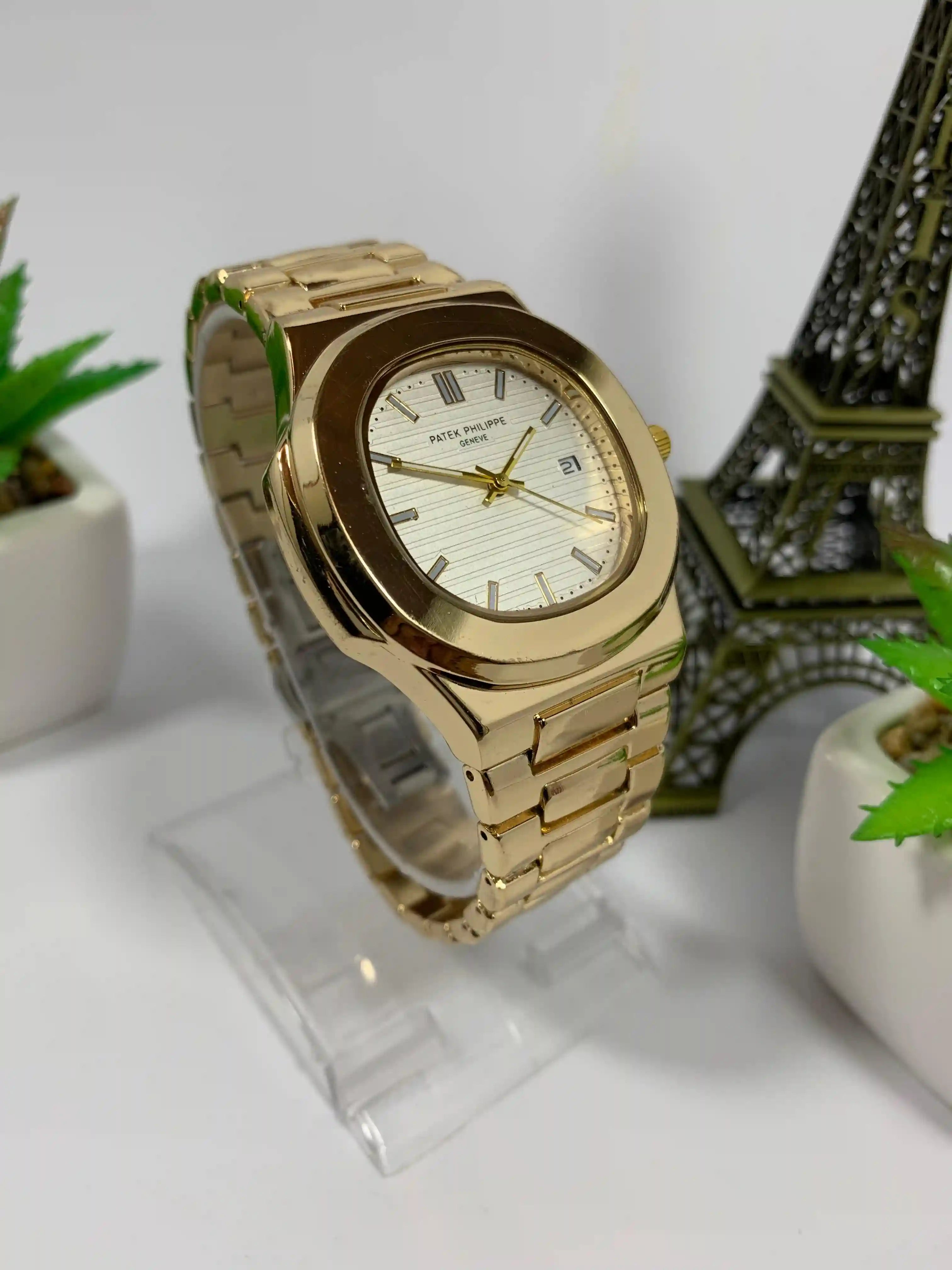 Patek Phillipe Golden White